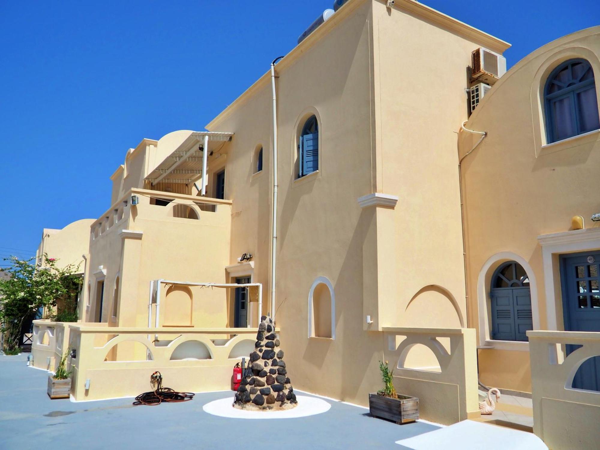 Leon Lux Apartments Perissa Exterior foto